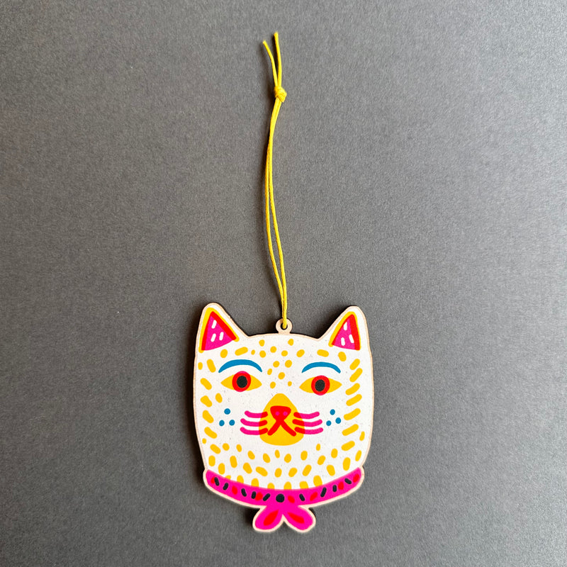 Printed Wooden Decoration 'Cat Wearing Ribbon'