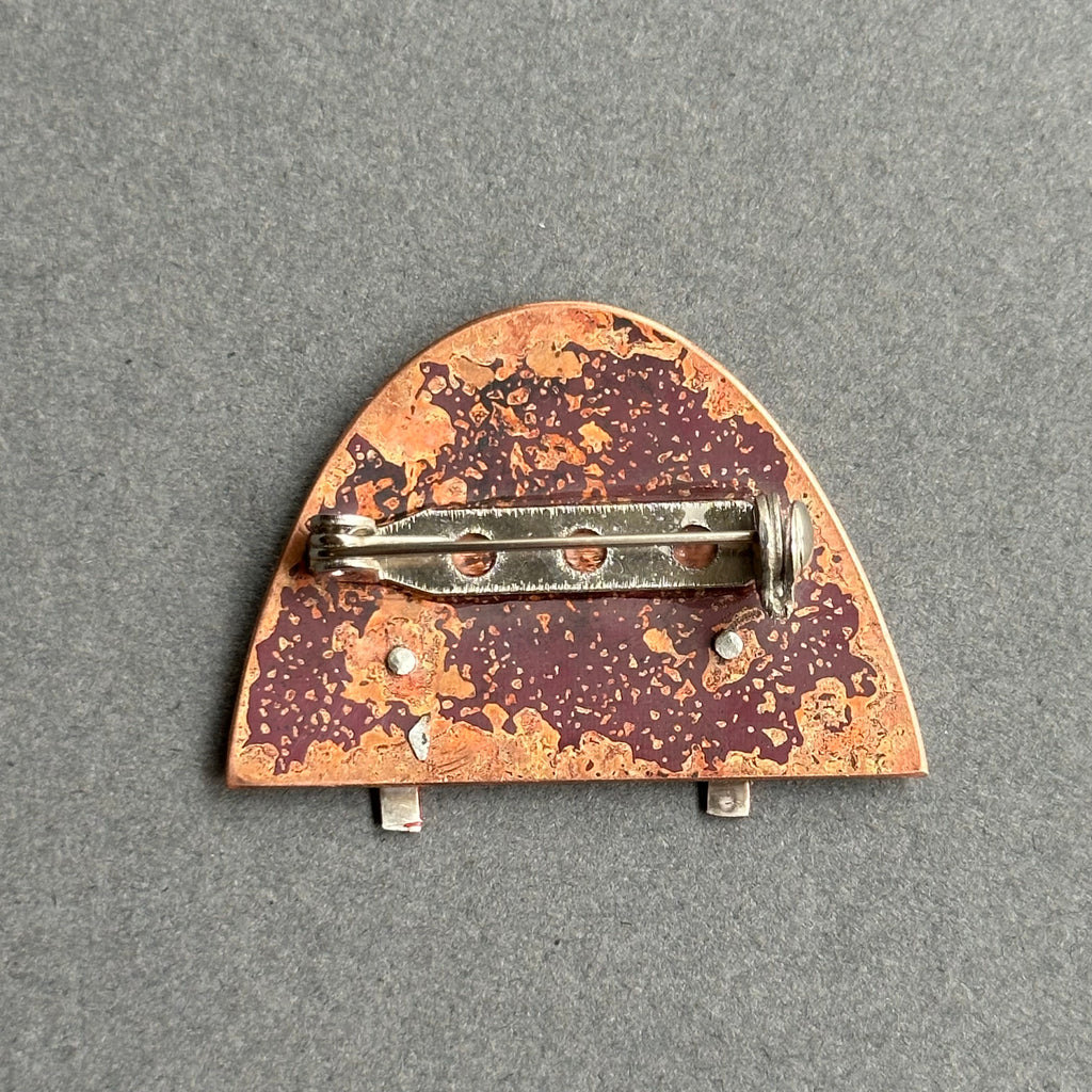 Brooch - Arch with Red detail