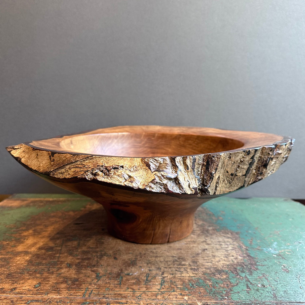 No.146 Large Footed Bowl - Walnut