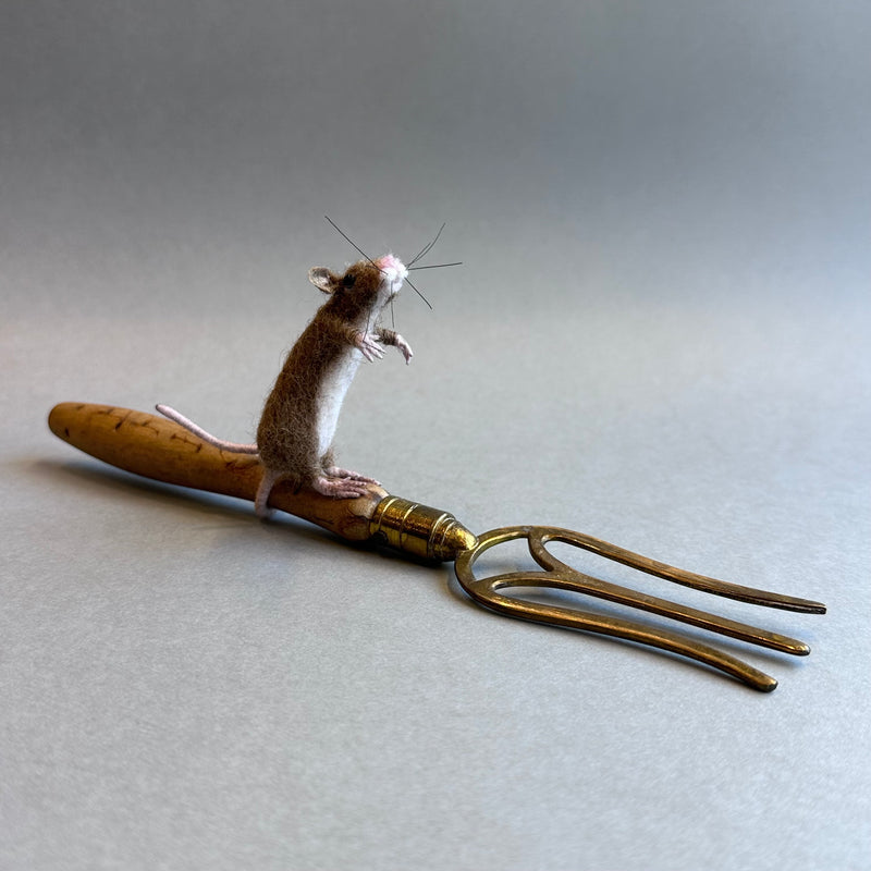 Needle Felted ‘Mouse on a Fork’