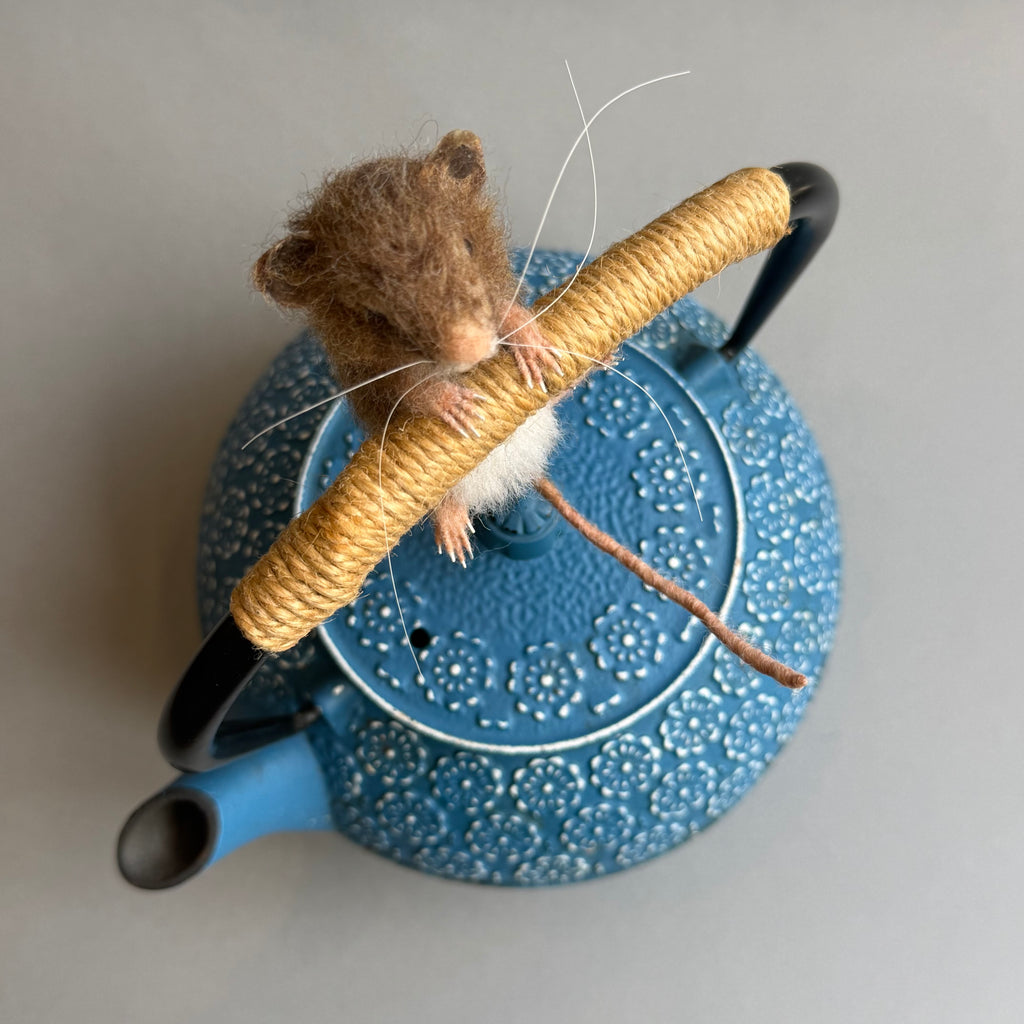 Needle Felted Mouse ‘Geraldine’ on a Blue Teapot