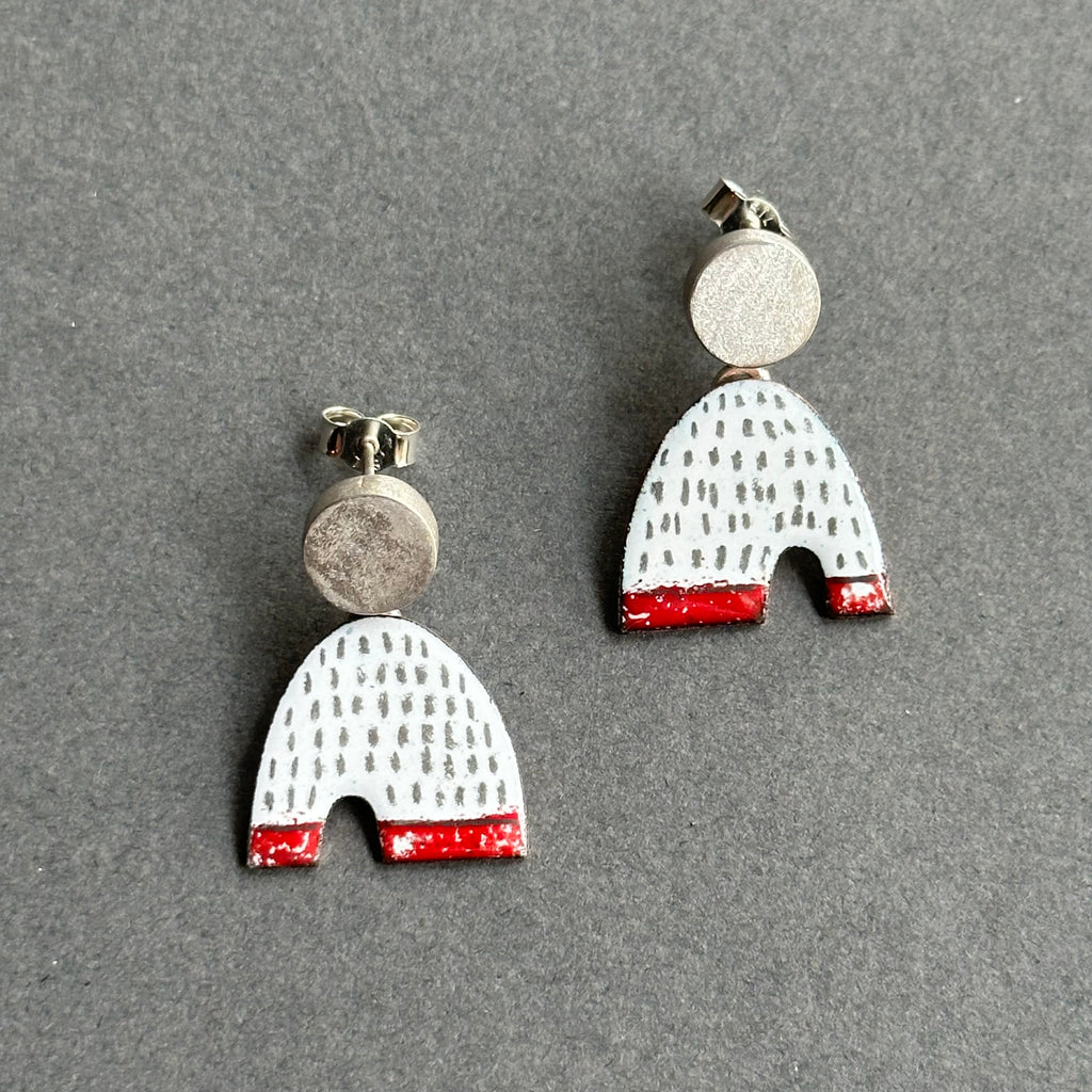 Earrings Enamel Arch Studs with Silver Circle