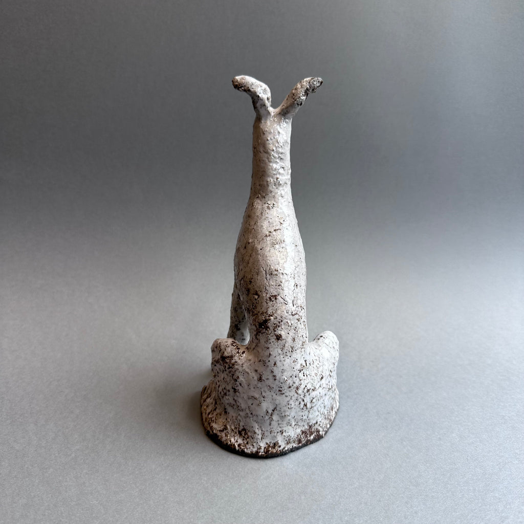 Stoneware Hound - Seated [large]