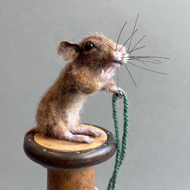 Needle Felted ‘Mouse on a Bobbin’