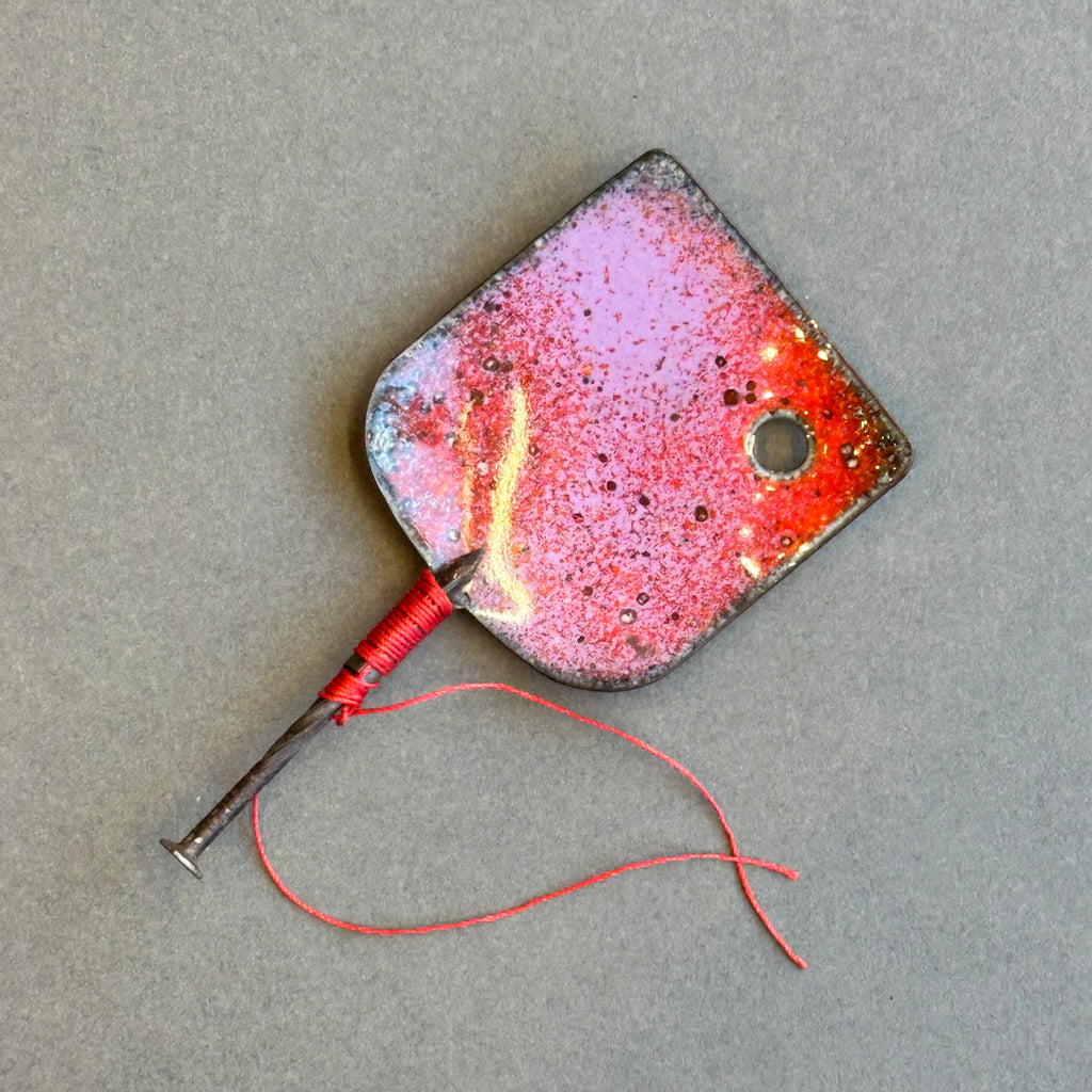 Decorative Enamel Spoon 'Thin Nail’