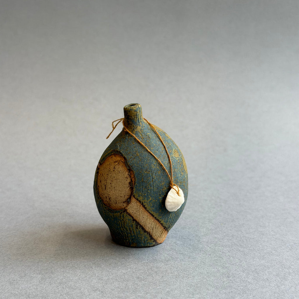 Rattling Pebble Bottle - Iron Blue [Three Sizes Available]