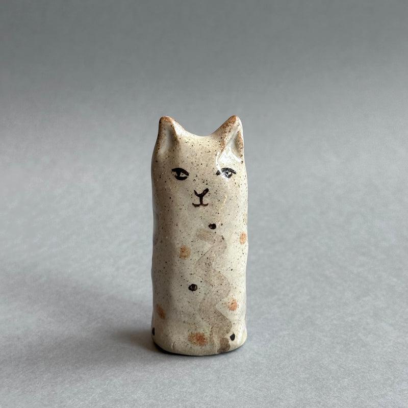 Stoneware Cat [tiny] #C