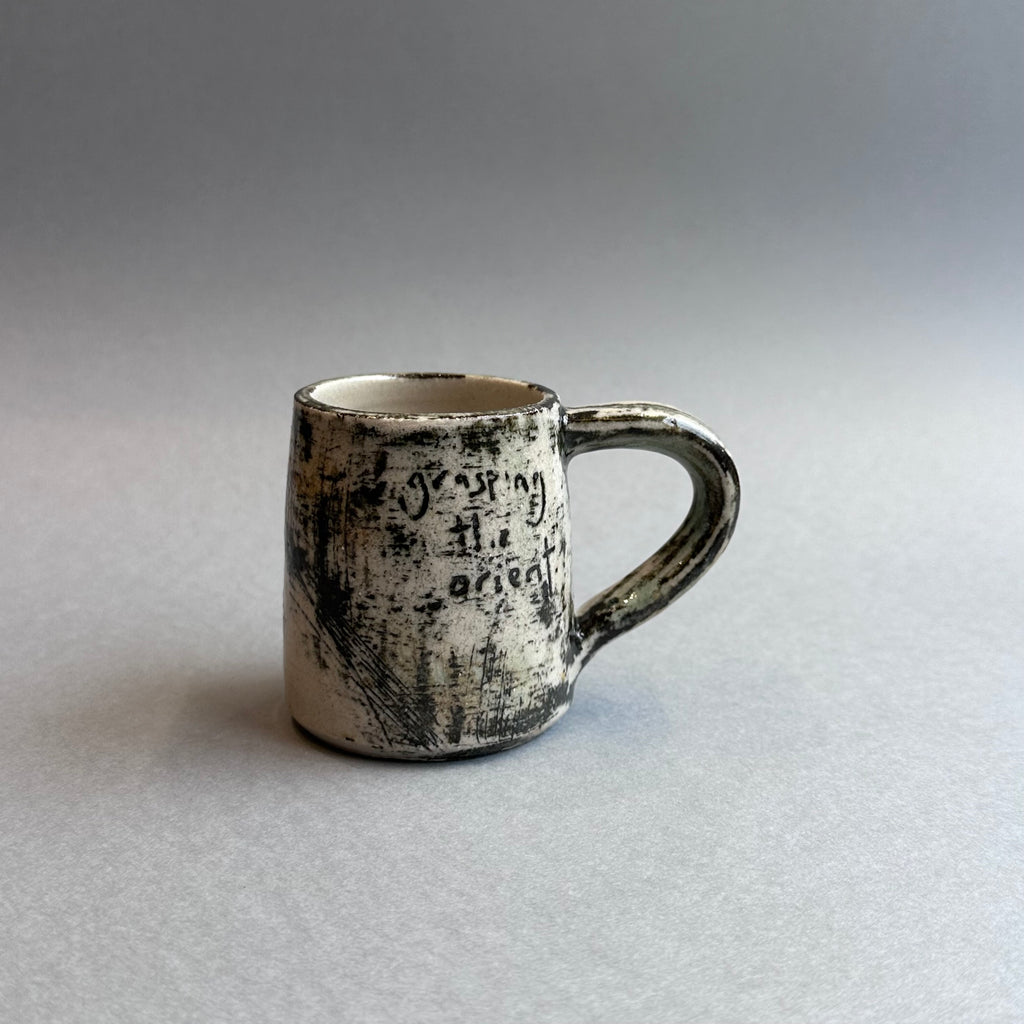 Grasping the Orient Mug Espresso #F
