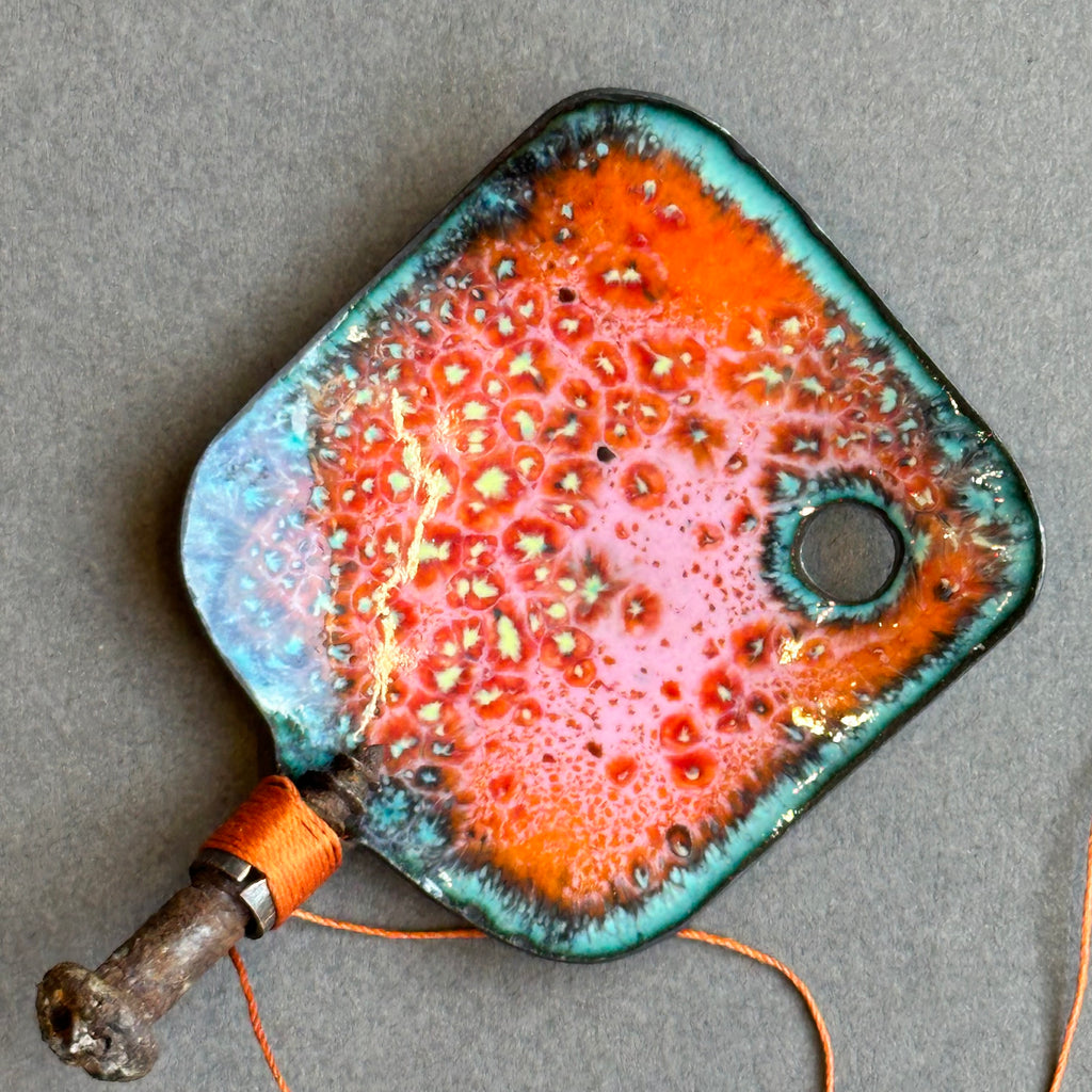 Decorative Enamel Spoon 'Small Rusty Screw’