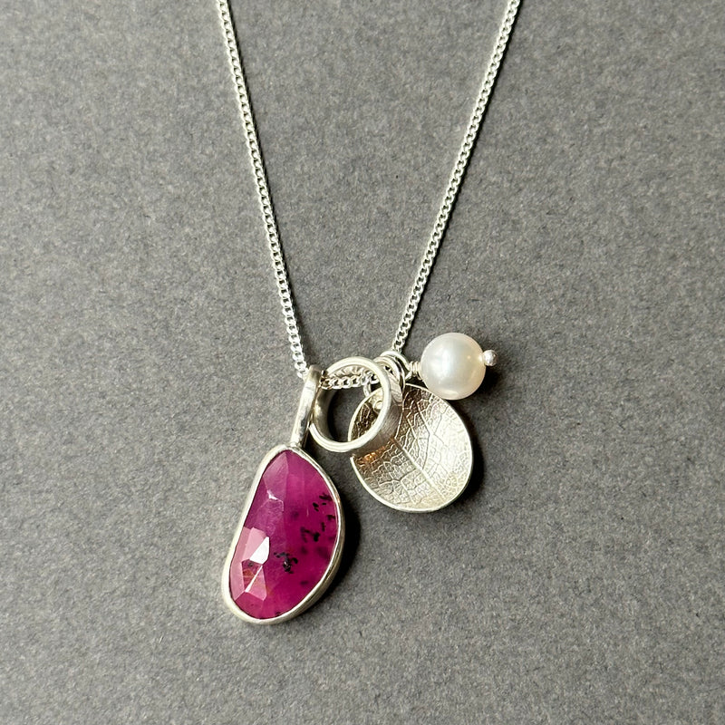 Leaf Charm Cluster Necklace with Pink Sapphire