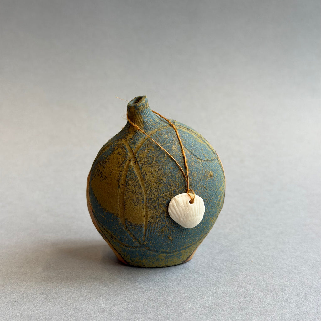 Rattling Pebble Bottle - Iron Blue [Three Sizes Available]
