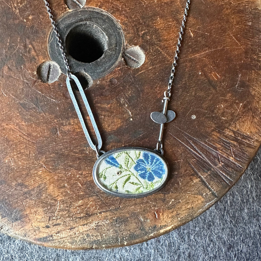 Silk Oval, Lozenge + Overlapping Ovals Necklace  [Kensita Flax]