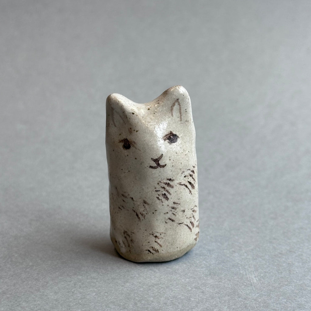 Stoneware Cat [small]