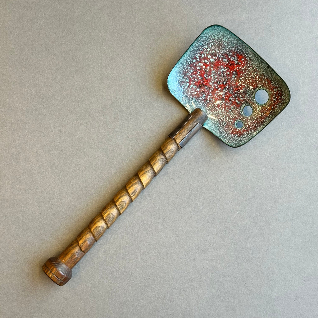 Decorative Enamel Spoon 'Wooden Pirn’