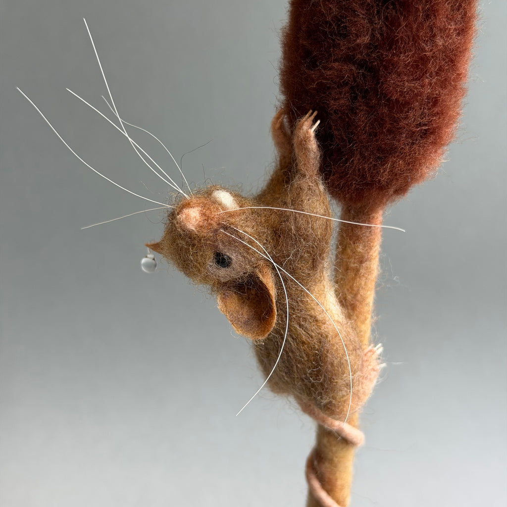 Needle Felted Mouse ‘Amber’ on a Bulrush