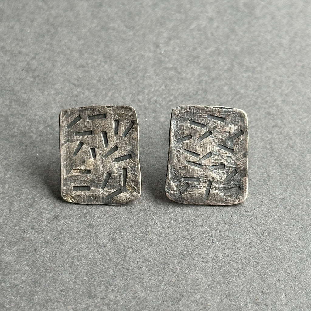 Earrings Mark Making Studs [Dash]