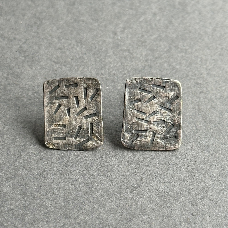 Earrings Mark Making Studs [Dash]