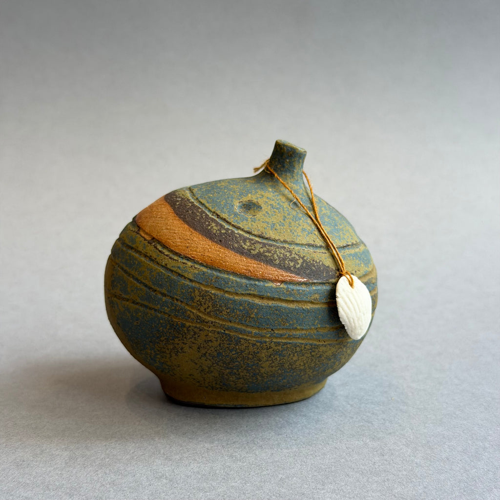Rattling Pebble Bottle - Iron Blue [Three Sizes Available]