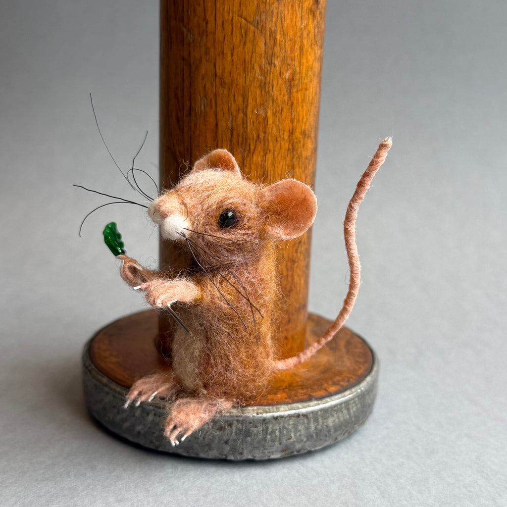 Needle Felted ‘Rosie’ Pincushion Mouse Pink