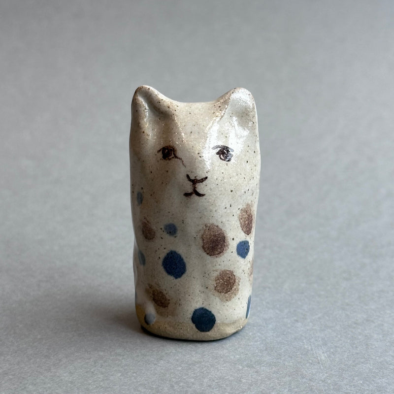 Stoneware Cat [small]