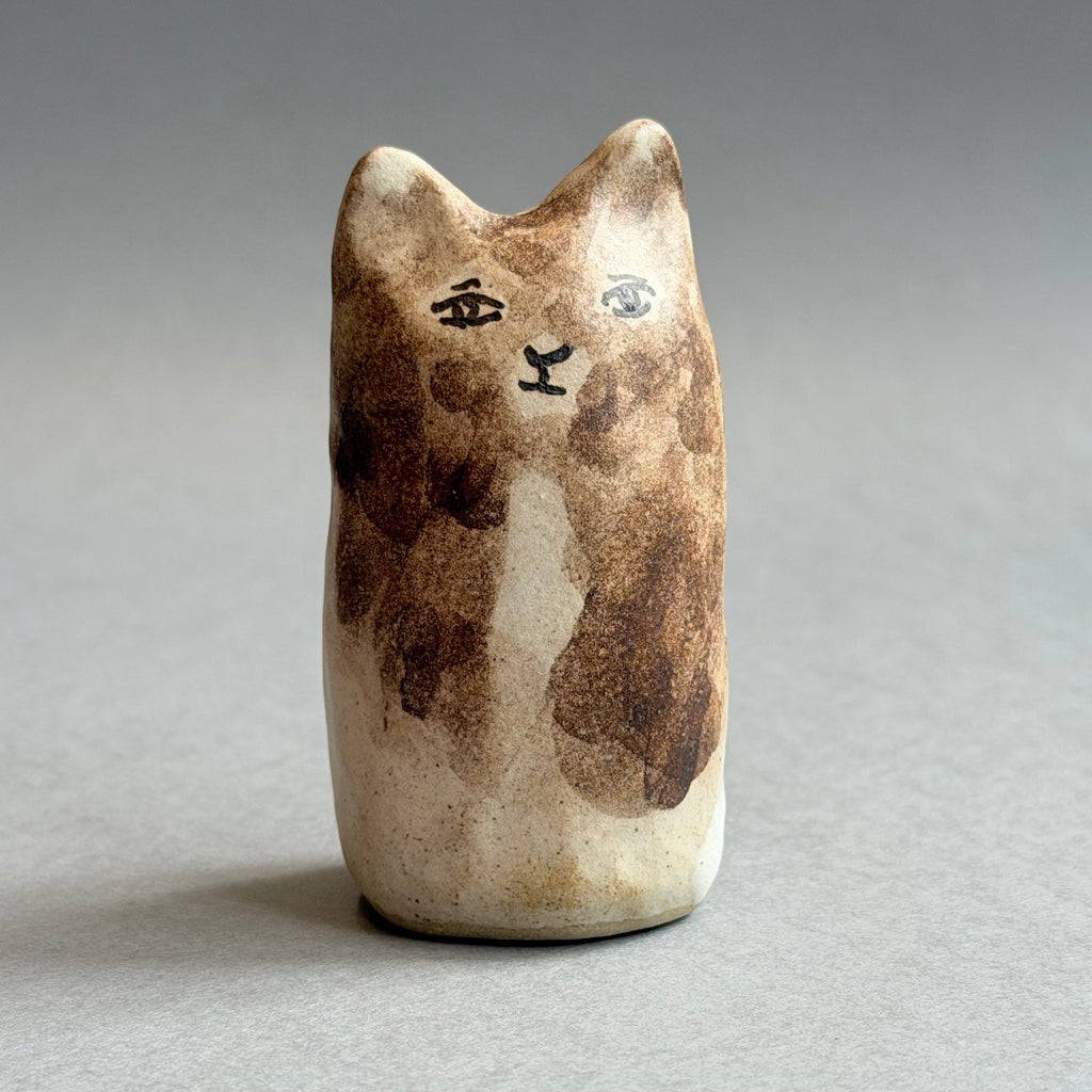 Stoneware Cat [small]