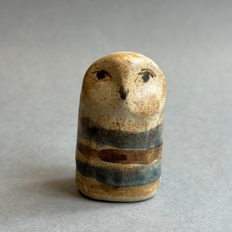Stoneware Owl [small] #C