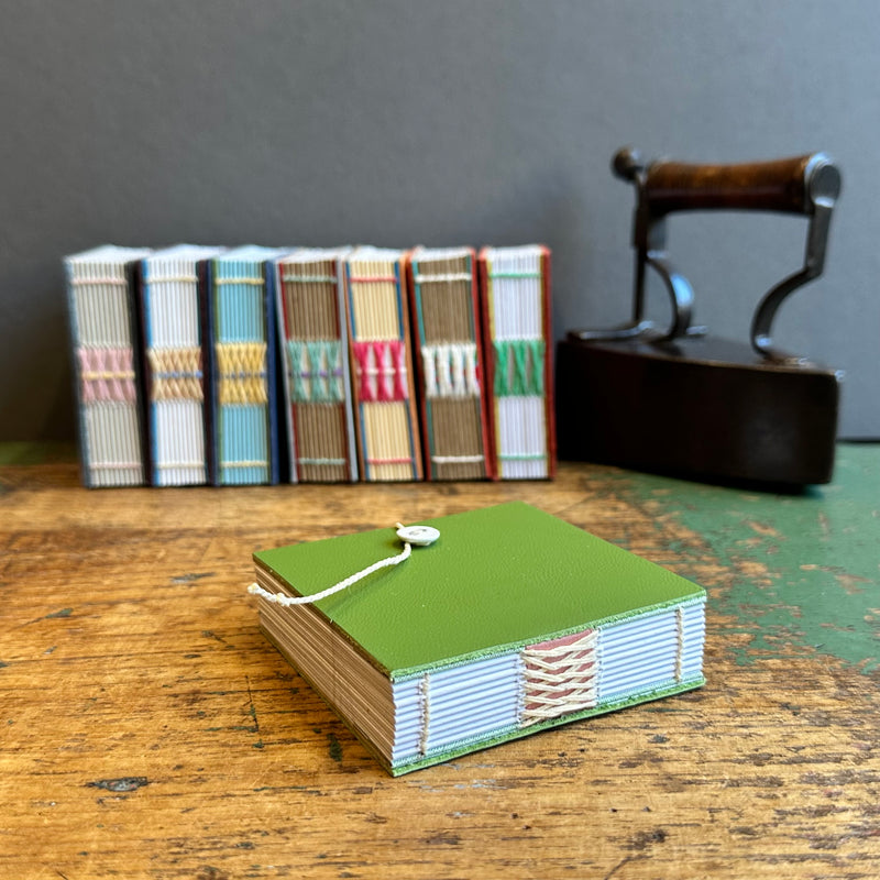 Exposed Spine Notebook [Tiny] - Apple