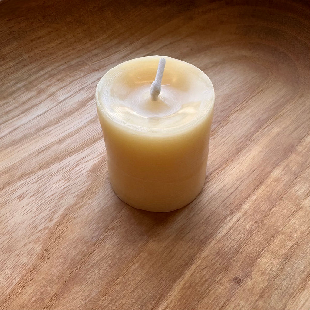 Beeswax Candle - 6hr Tealight