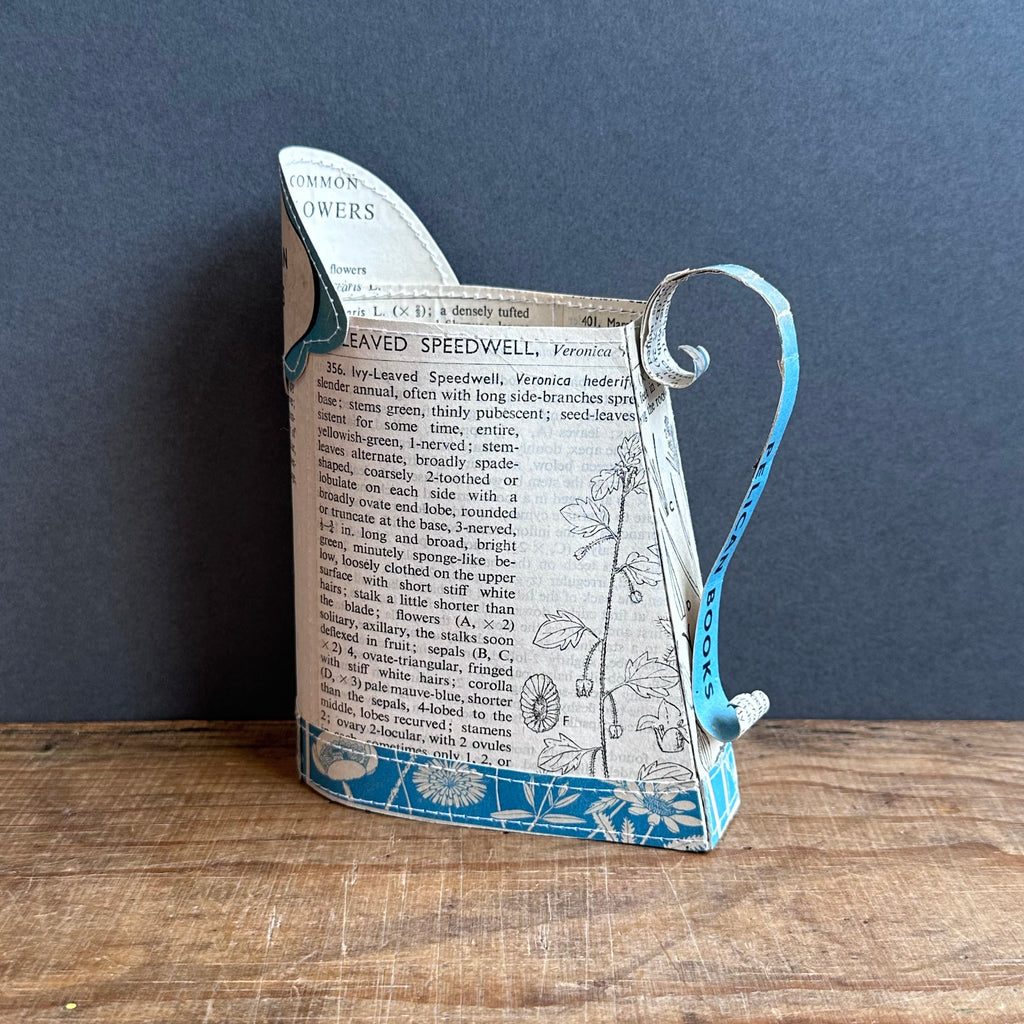 Paper Jug - Medium - Pelican Wildflower