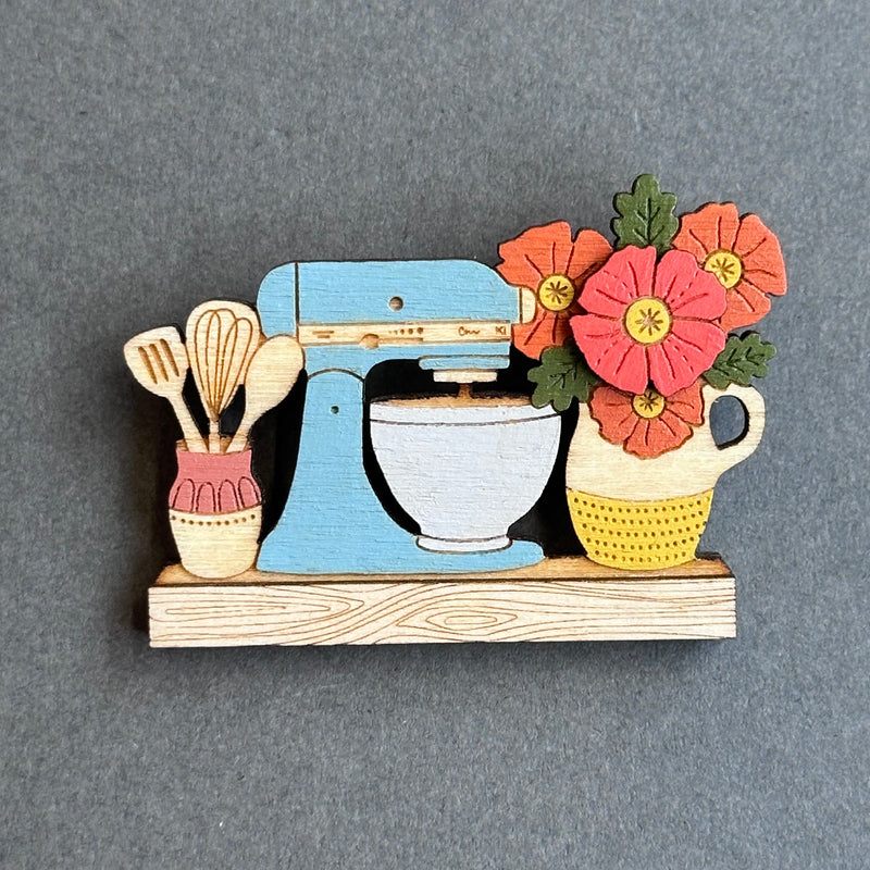 HSC Happy Shelf Brooch ‘Baking Shelf’