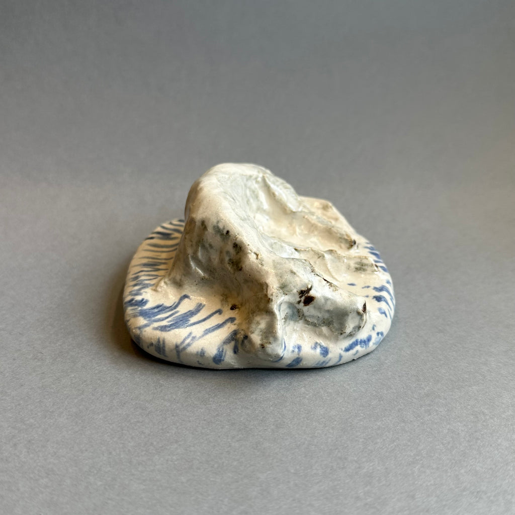 Stoneware Hound on a Cushion [medium]