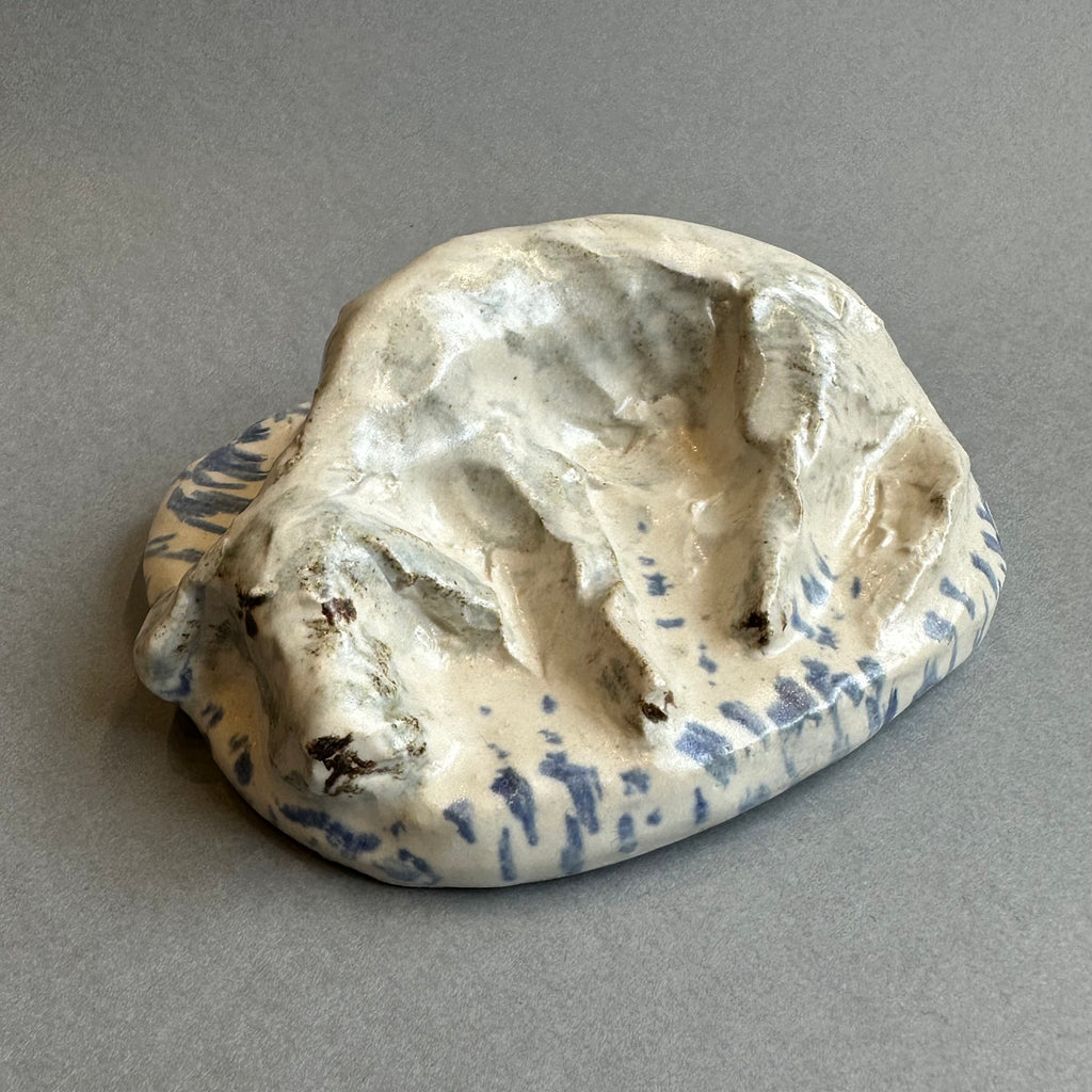 Stoneware Hound on a Cushion [medium]