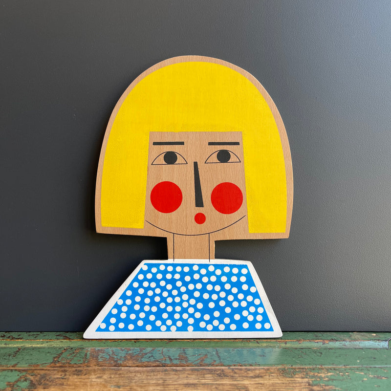 Wall Plaque ‘Dotty Bob Girl with Yellow Hair’